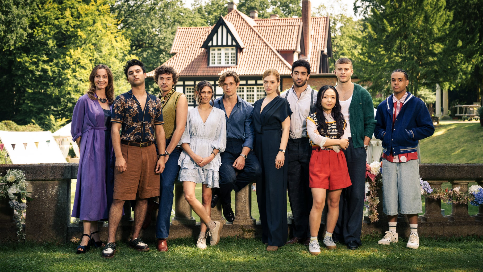 Premier aperçu de la saison 3 de "Maxton Hall", prochainement sur Prime Video. 