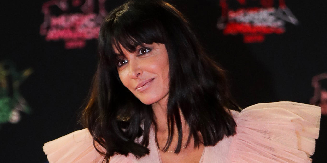 La chanteuse Jenifer sur le tapis rouge des NRJ Music Awards en novembre 2019.