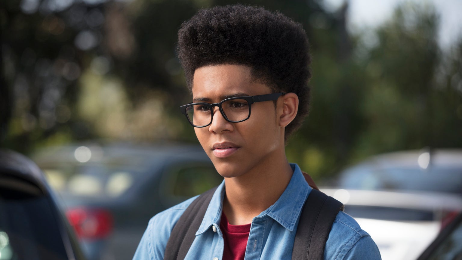 Alex Wilder, l'un des héros de la série Marvel's Runaways. Alex Wilder, l'un des héros de la série Marvel's Runaways.