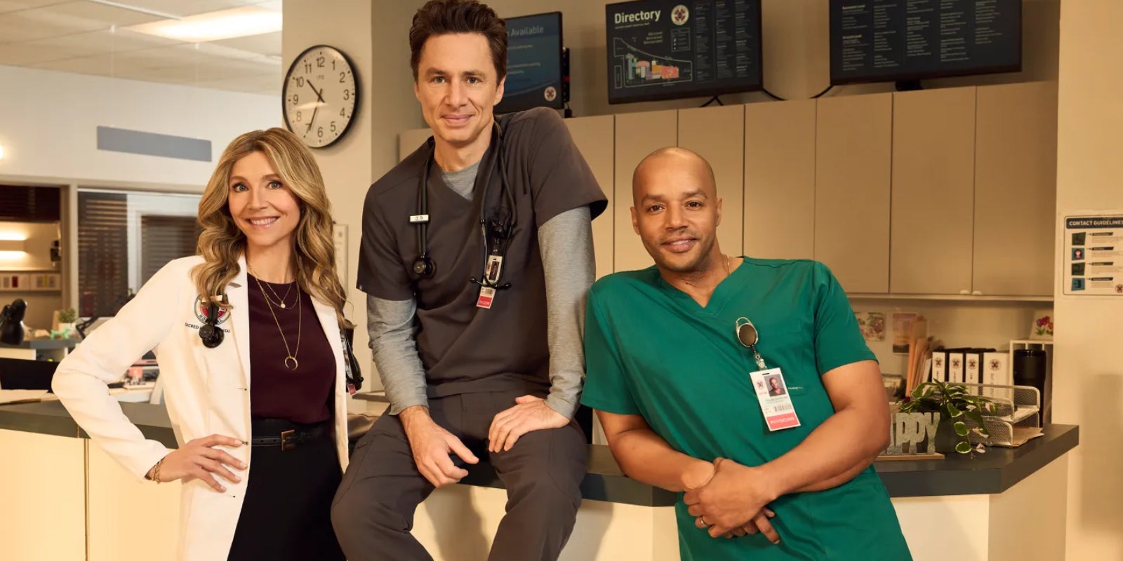 Sarah Chalke, Zach Braff et Donald Faison sont de retour dans le revival de la série "Scrubs", à découvrir sur Disney+.