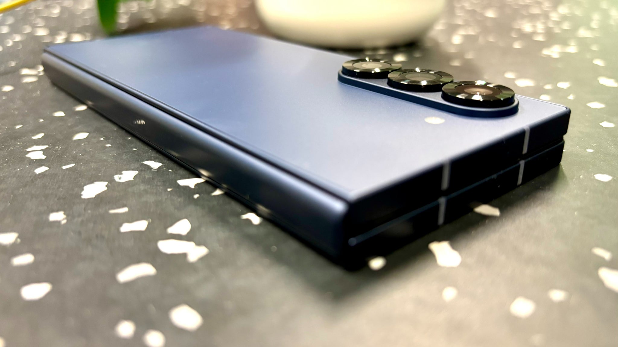 L'épaisseur du smartphone pliable de Samsung n'est maintenant plus un problème