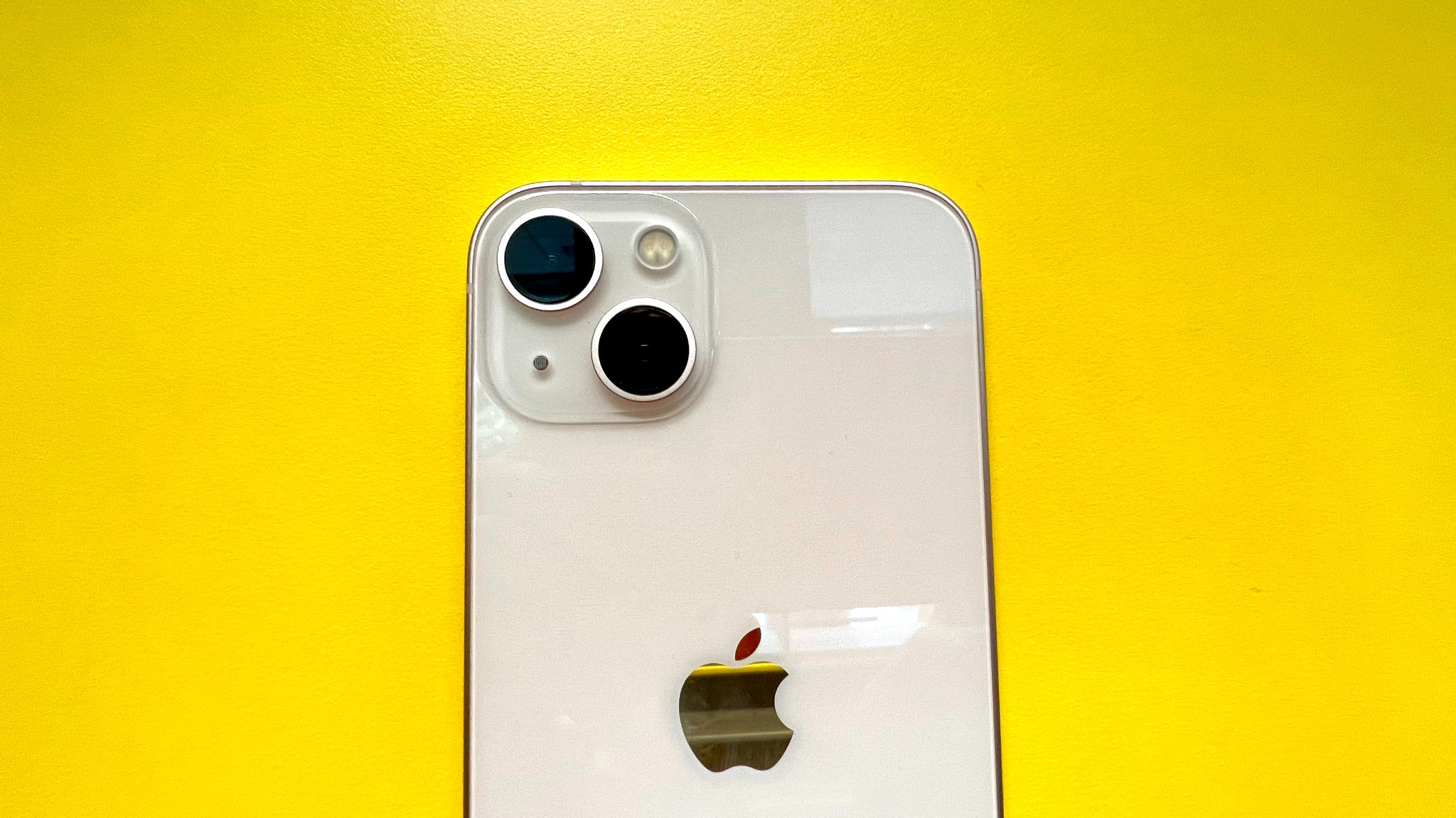 Les capteurs de l'appareil photo de l'iPhone 13 sont désormaisplacés en diagonale