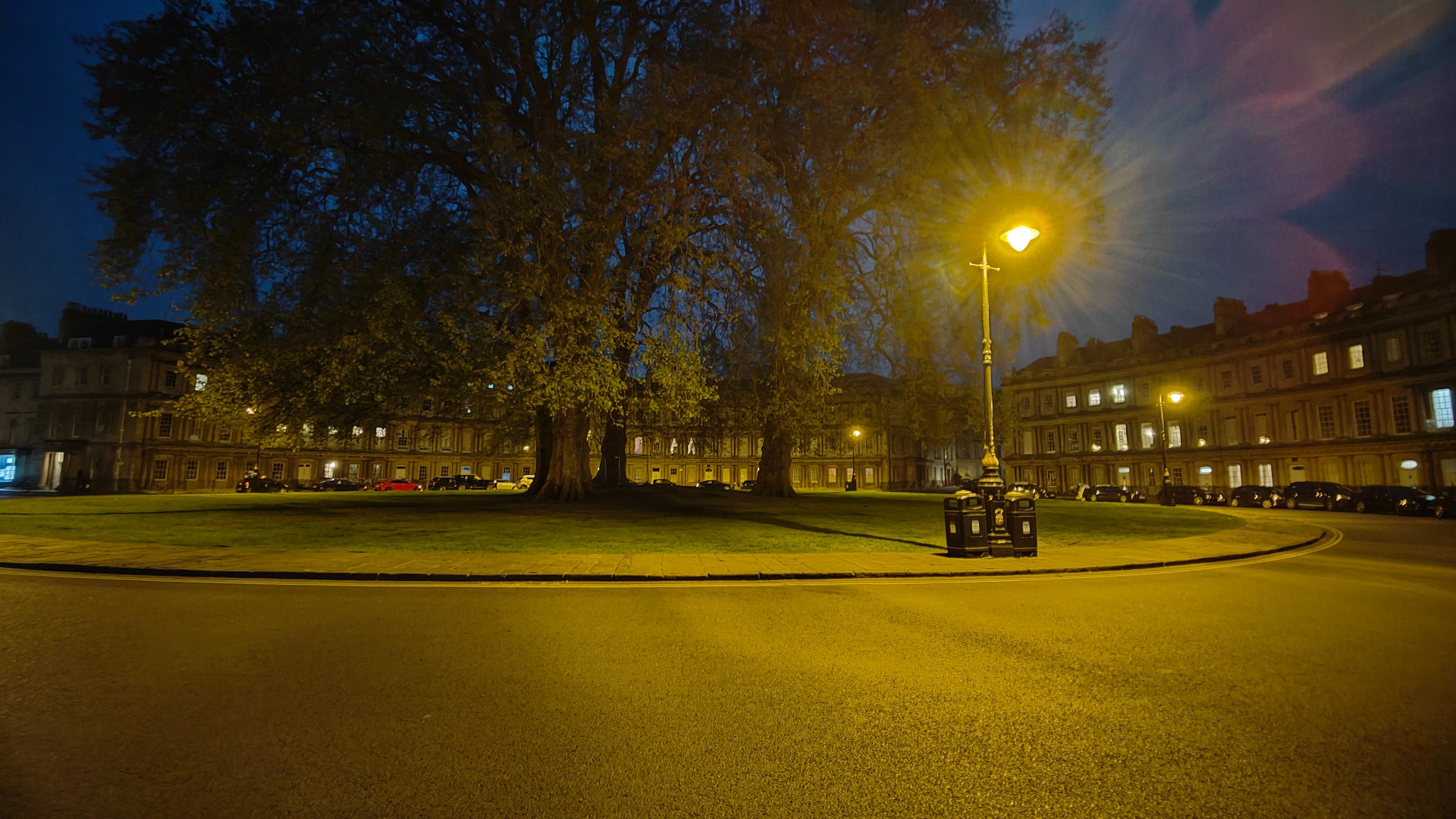 Les photos de nuit rendent particulièrement bien avec l'OPPO Find X5.