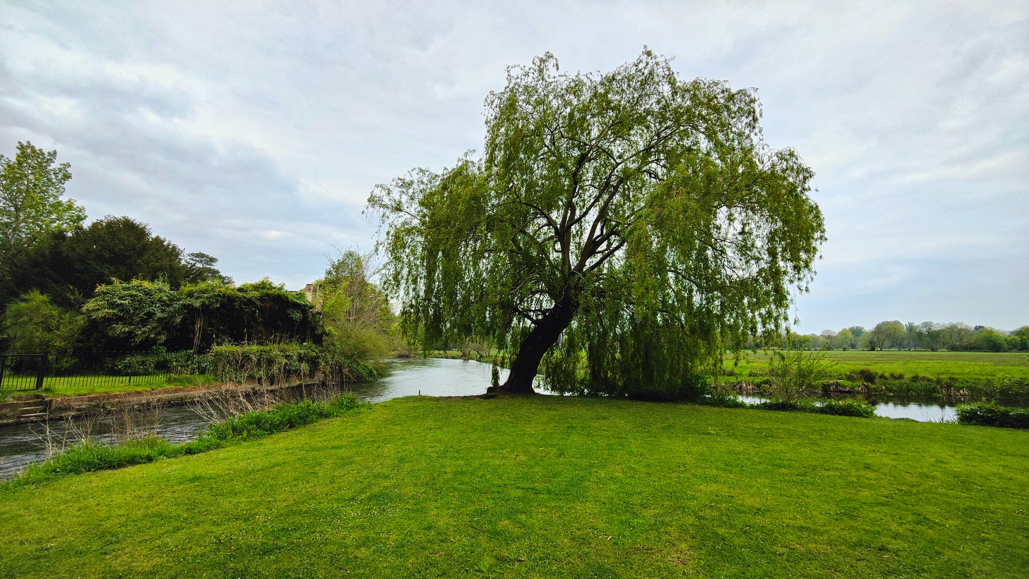 L'ultra grand-angle sera toujours votre meilleur allié pour les scènes et paysages.