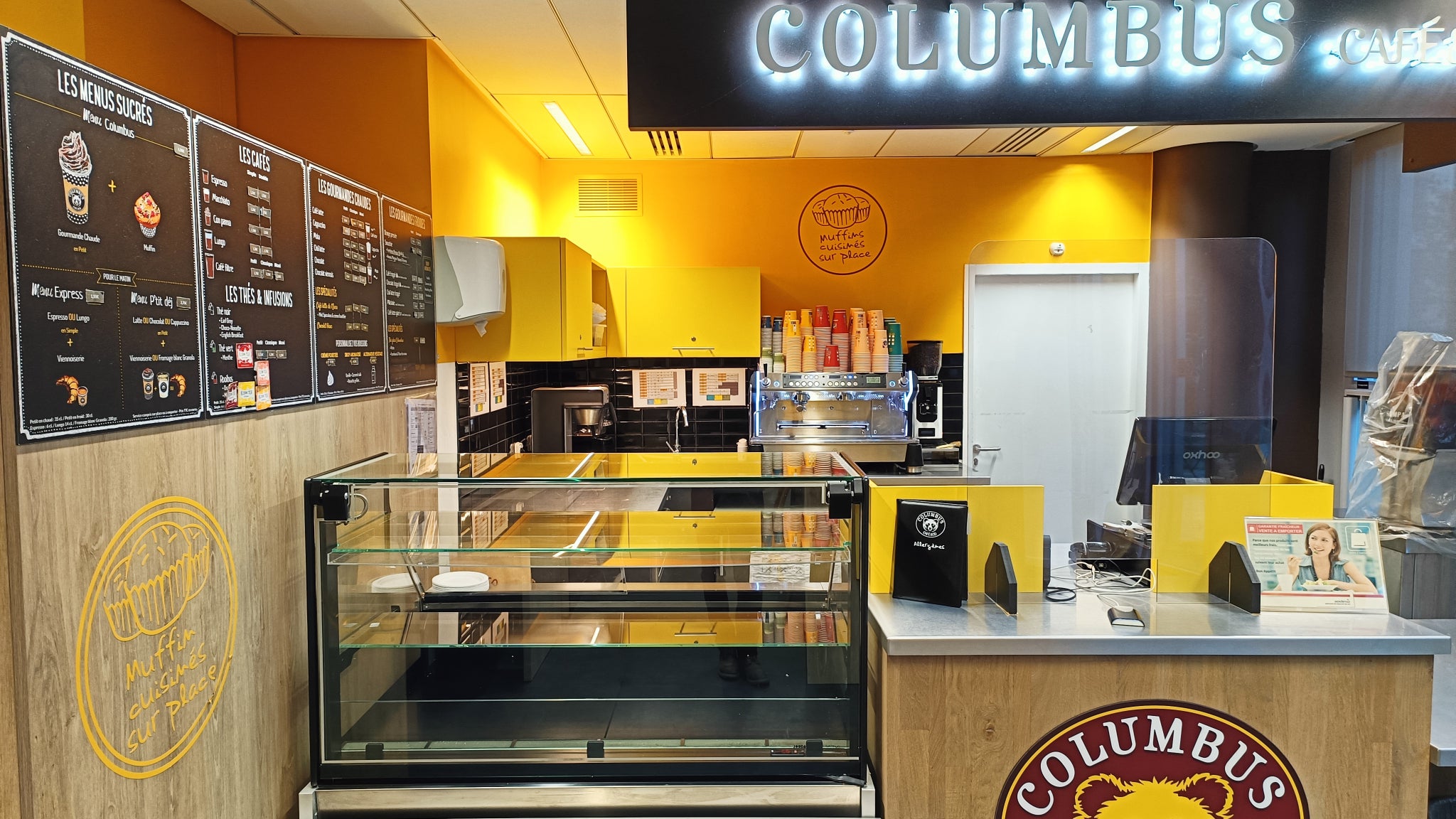 En intérieur, le capteur 50 Mpx restitue bien les lumières