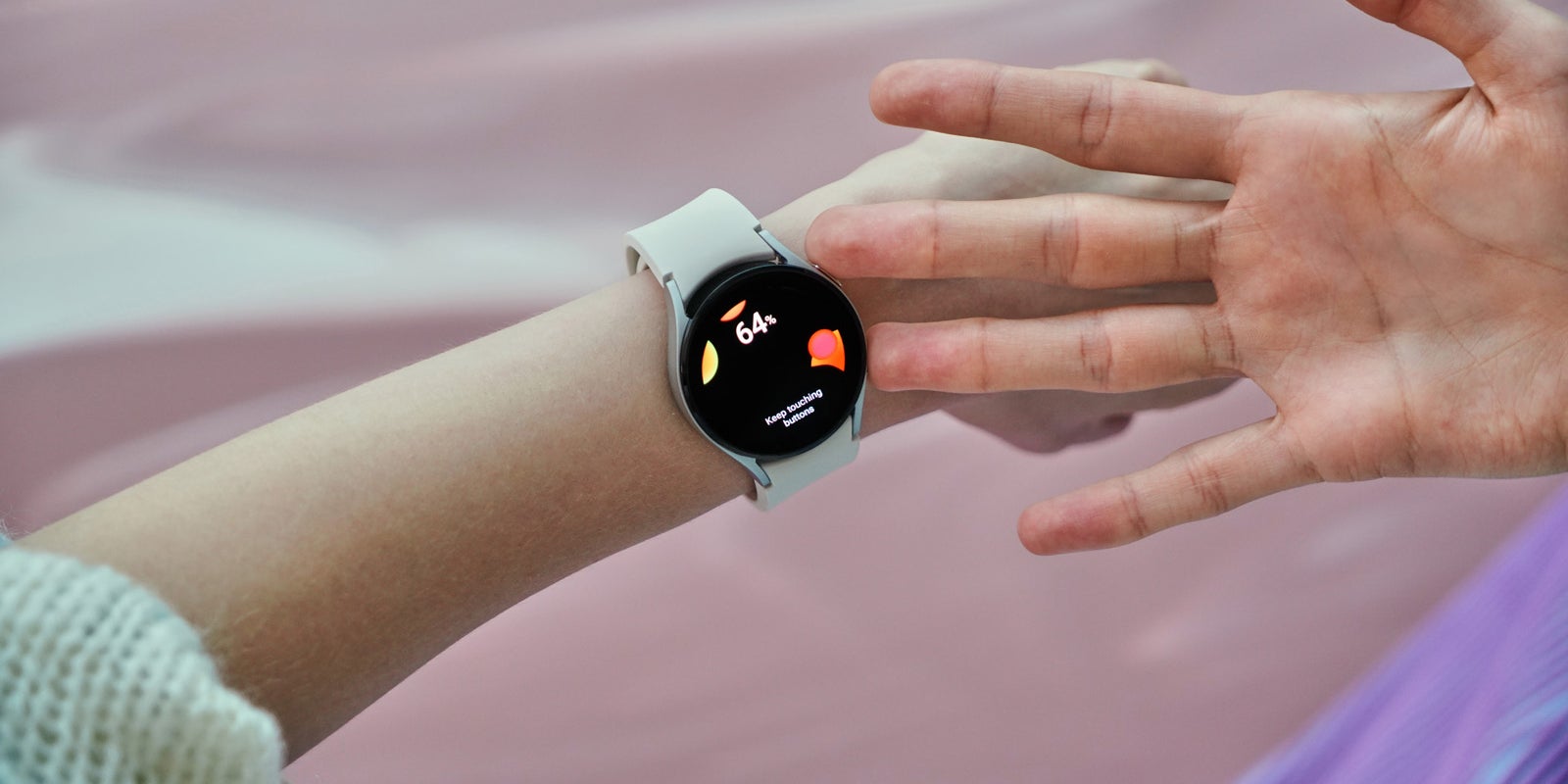 La Galaxy Watch4 pourrait bien être surpassée par le nouveau modèle en termes de vitesse de recharge...