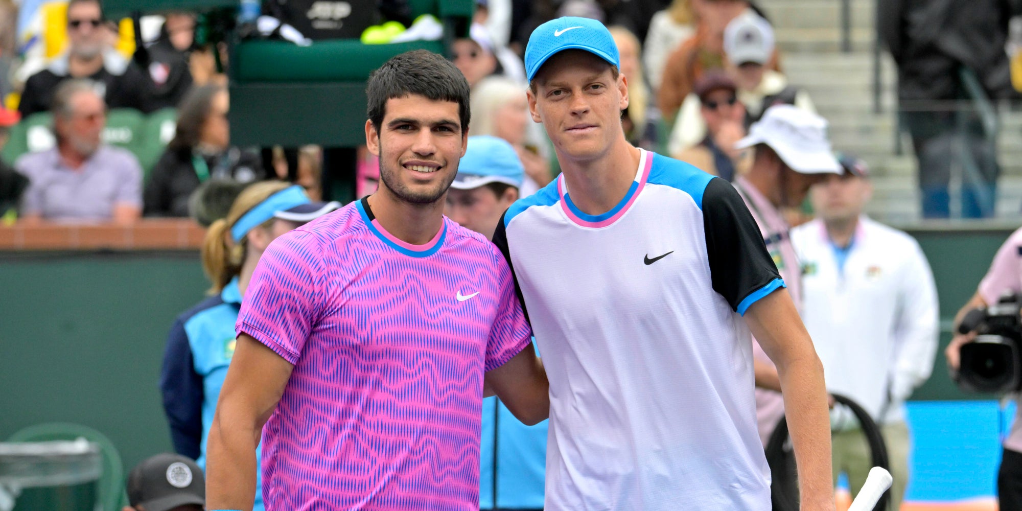 Carlos Alcaraz et Jannik Sinner avant la demi-finale du Masters 1000 d'Indian Wells, le 16 mars 2023.