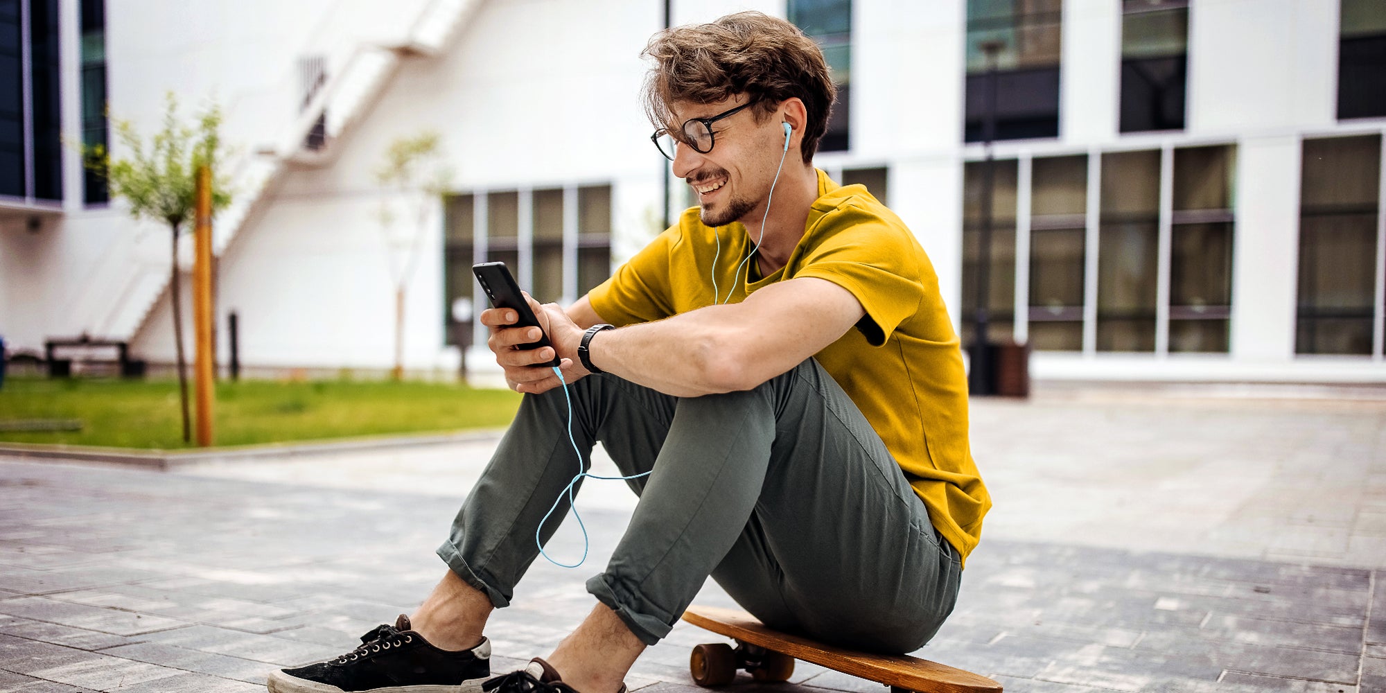 Avec son intelligence artificielle Gemini, Google transforme tous vos fichiers en podcasts animés et interactifs.