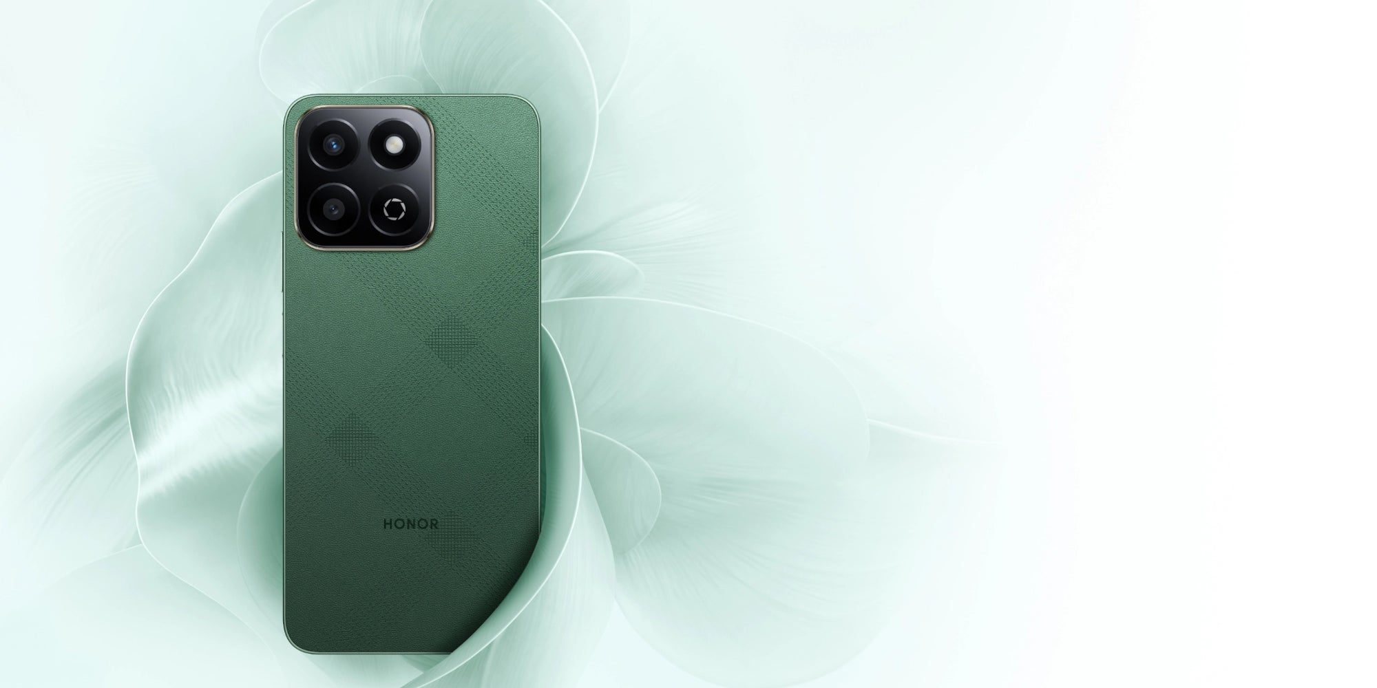 Le HONOR 200 Smart dans son coloris Vert Forêt.