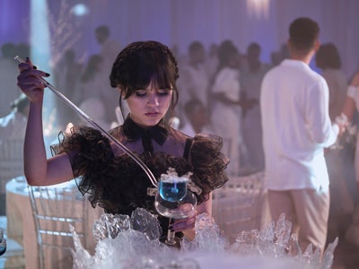 Mercredi : ce titre des années 1980 remis au goût du jour par la série Netflix