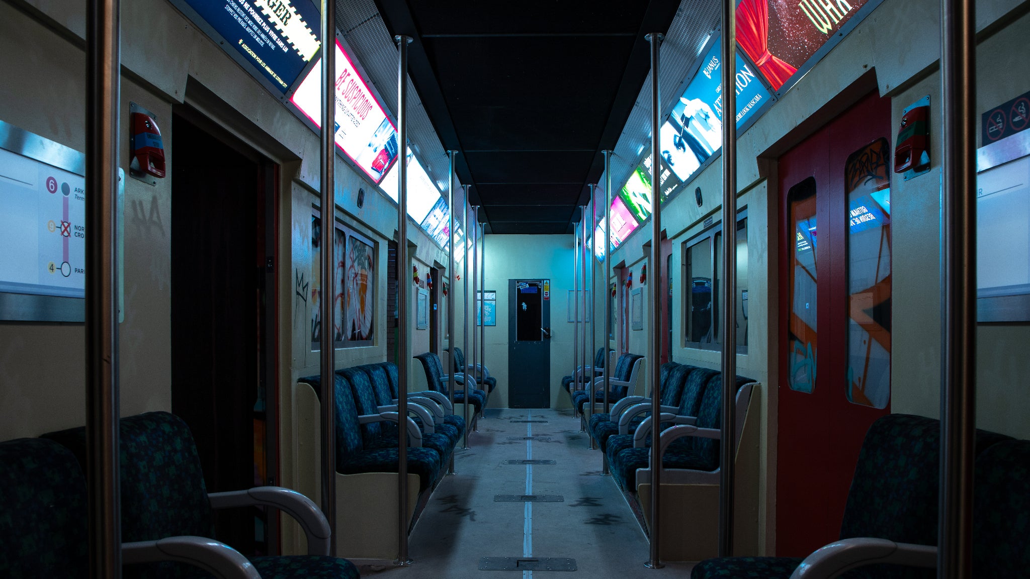 Dans ''The Joker : Joke’s on you'', vous grimperez à bord du métro de Gotham City, à vos risques et périls…