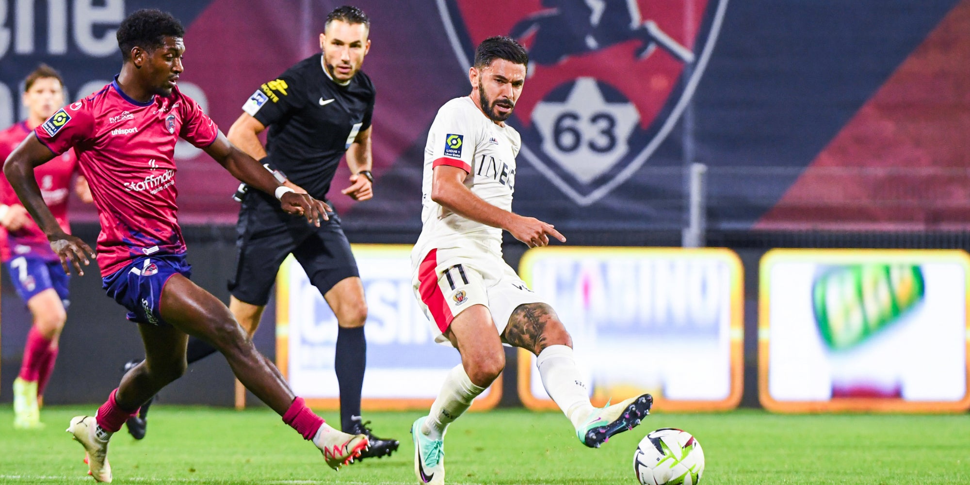 Le Niçois Morgan Sanson lors du dernier match de l'OGC Nice face à Clermont, le 27 octobre dernier au Stade Gabriel-Montpied (Clermont-Ferrand).