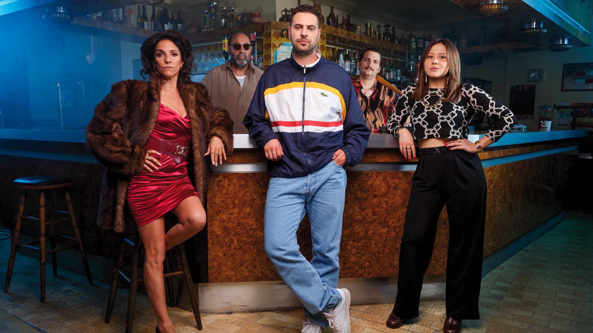 Retrouvez Hakim Jemili, Laura Felpin, Benjamin Tranié, Florence Foresti et Kad Merad bientôt sur Prime Video. 