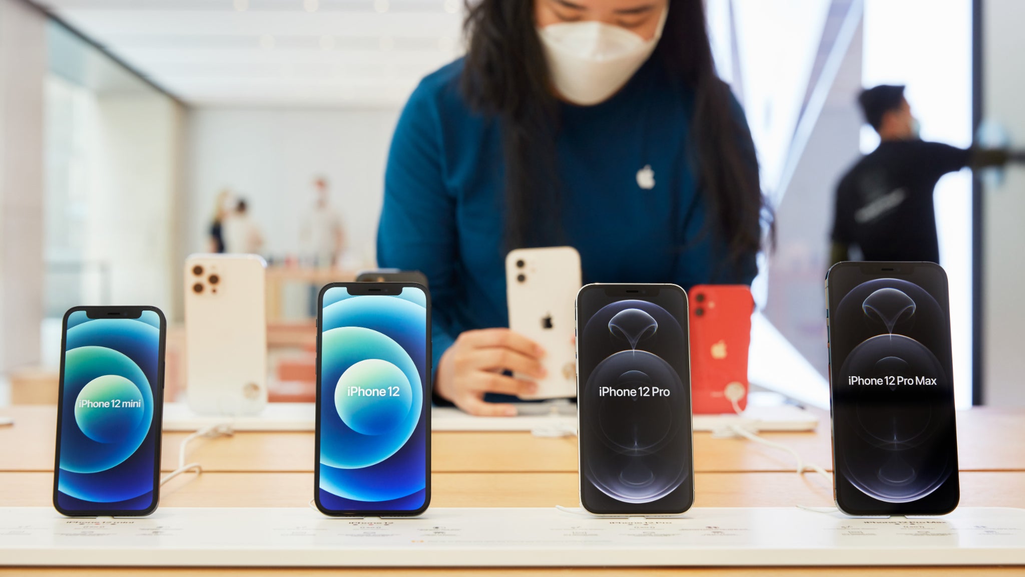 L'iPhone 12 mini, l'iPhone 12, l'iPhone 12 Pro et l'iPhone 12 Pro Max à leur sortie.