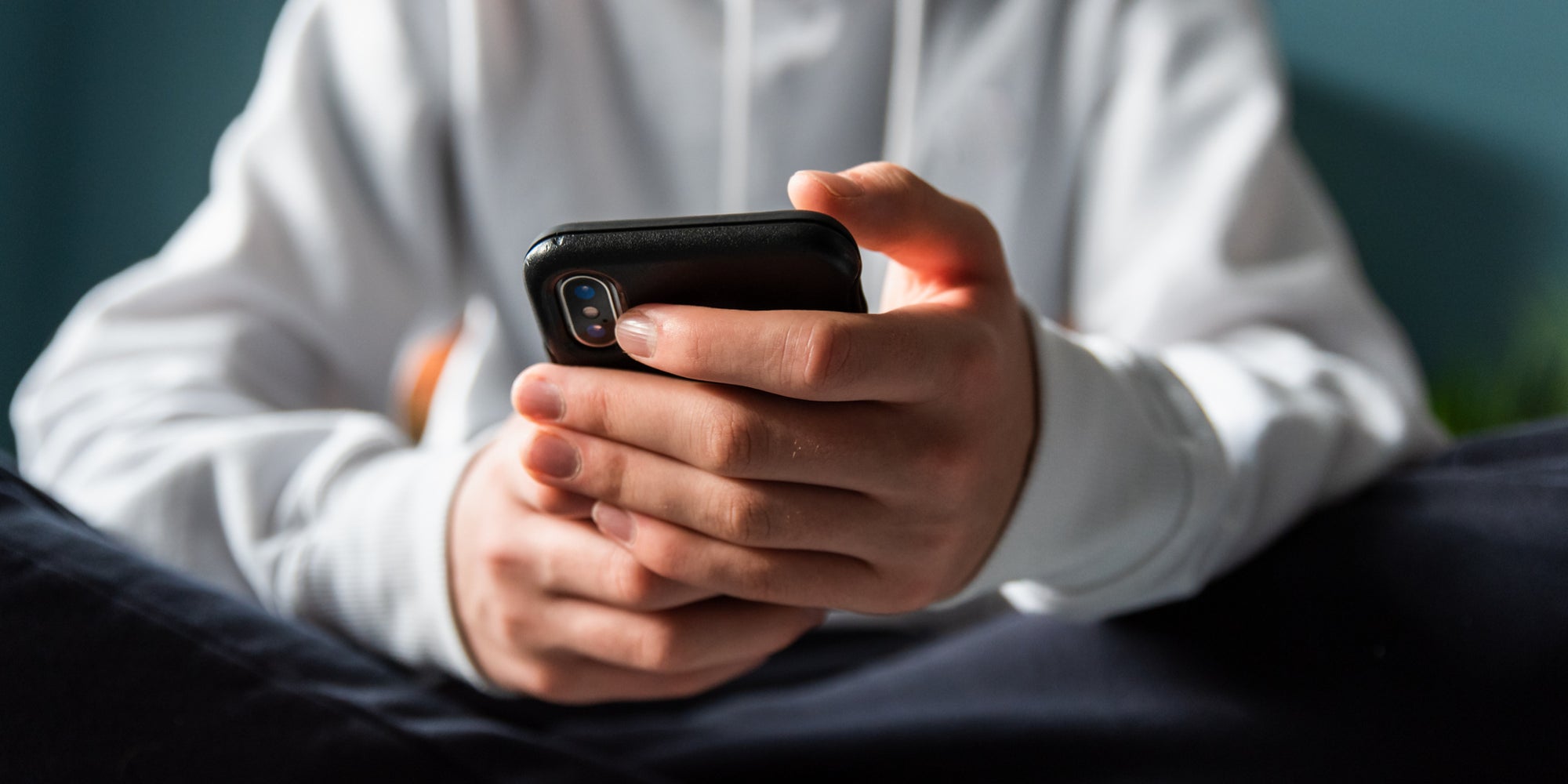 À 4 ans, 4 enfants sur 10 détiennent un smartphone ou une tablette