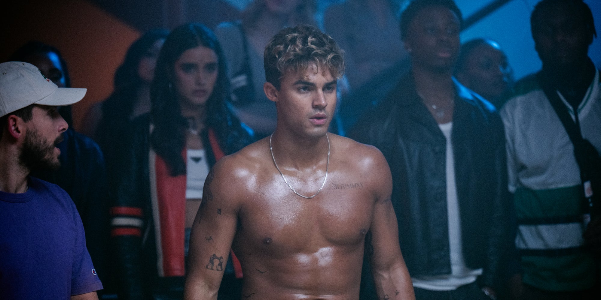 Asha Banks et Matthew Broome incarneront le célèbre couple formé par Nick et Noah dans "À Contre-Sens : Londres".