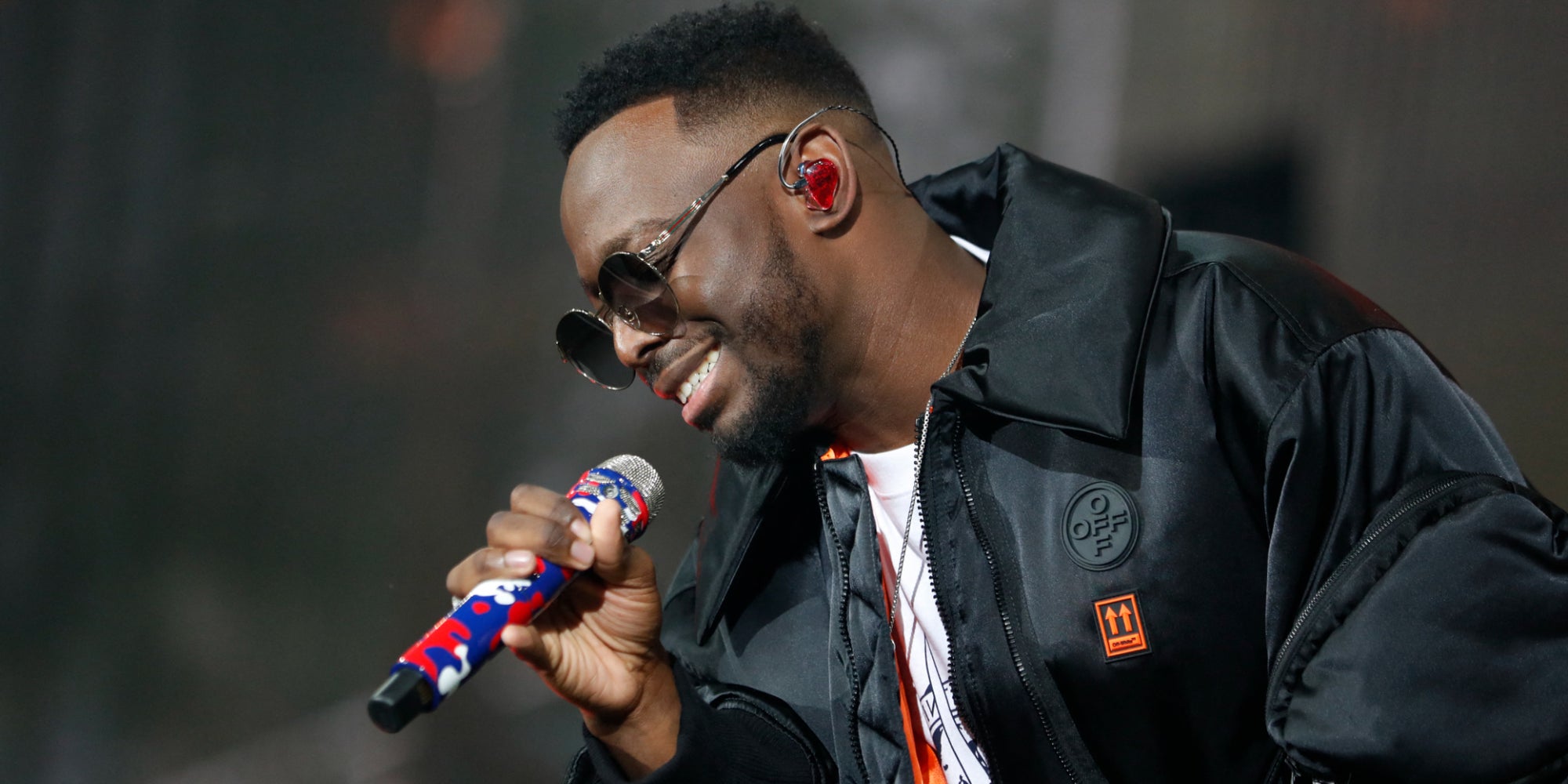 Dadju invité à chanter lors du "Fuego Tour" au Stade de France à Saint-Denis, le 28 septembre 2019. 
