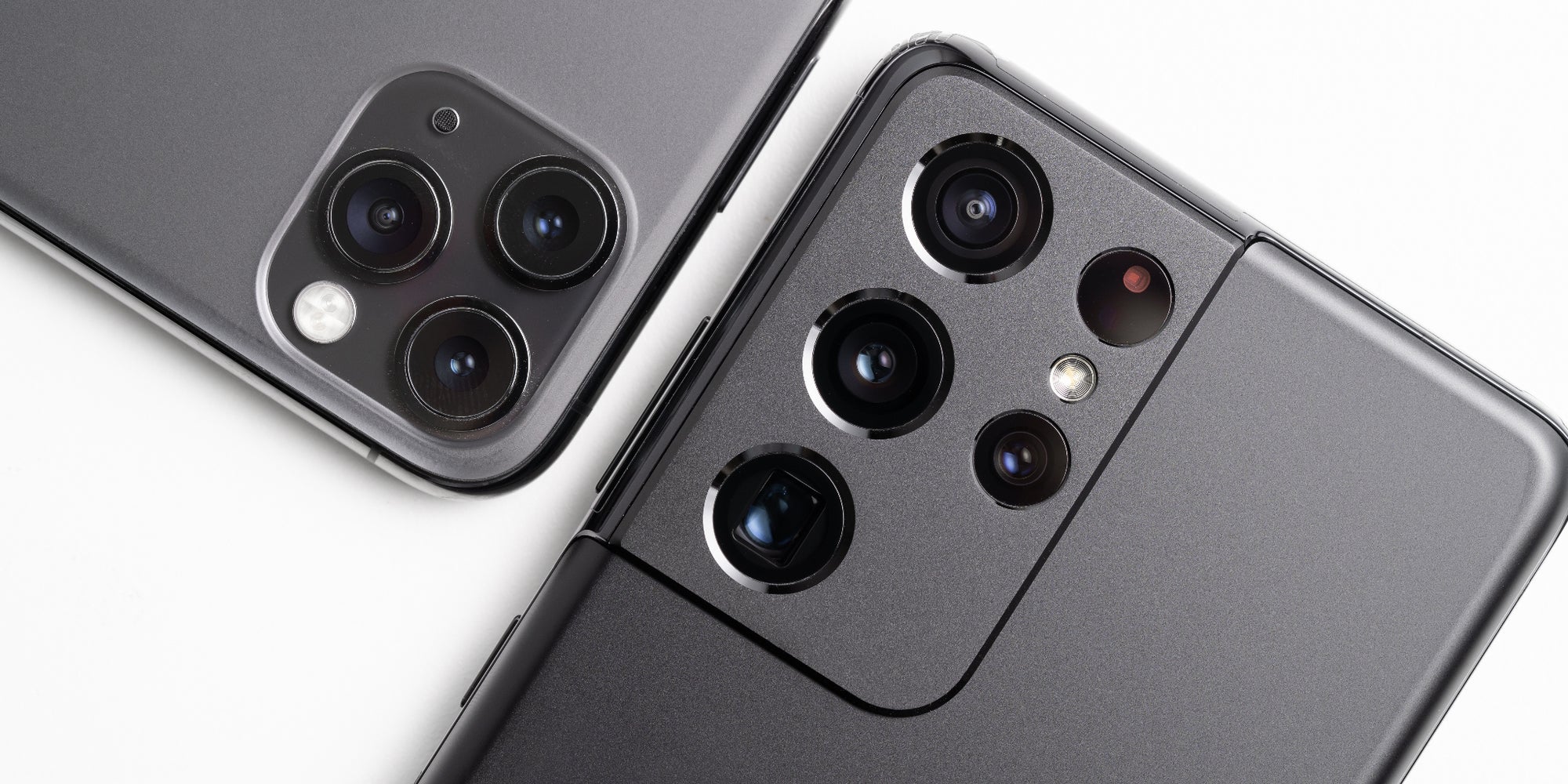 Les fleurons d'Apple et de Samsung font évidemment partie, cette année encore, des meilleurs smartphones du marché.