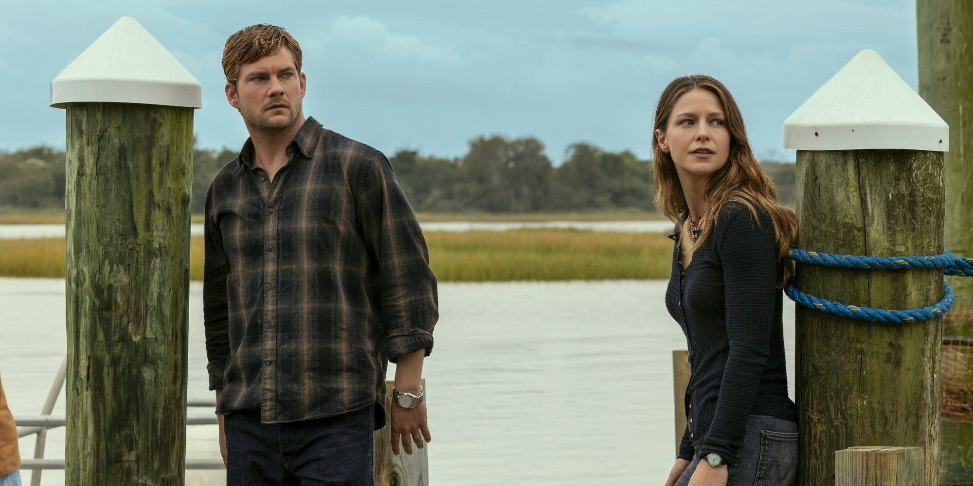 Jake Weary (Cane Buckley) et Melissa Benoist (Bree Buckley) dans la série "The Waterfront" sur Netflix. 
