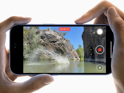 iPhone 16 : le nouveau bouton Camera Control déjà copié par des constructeurs Android ?