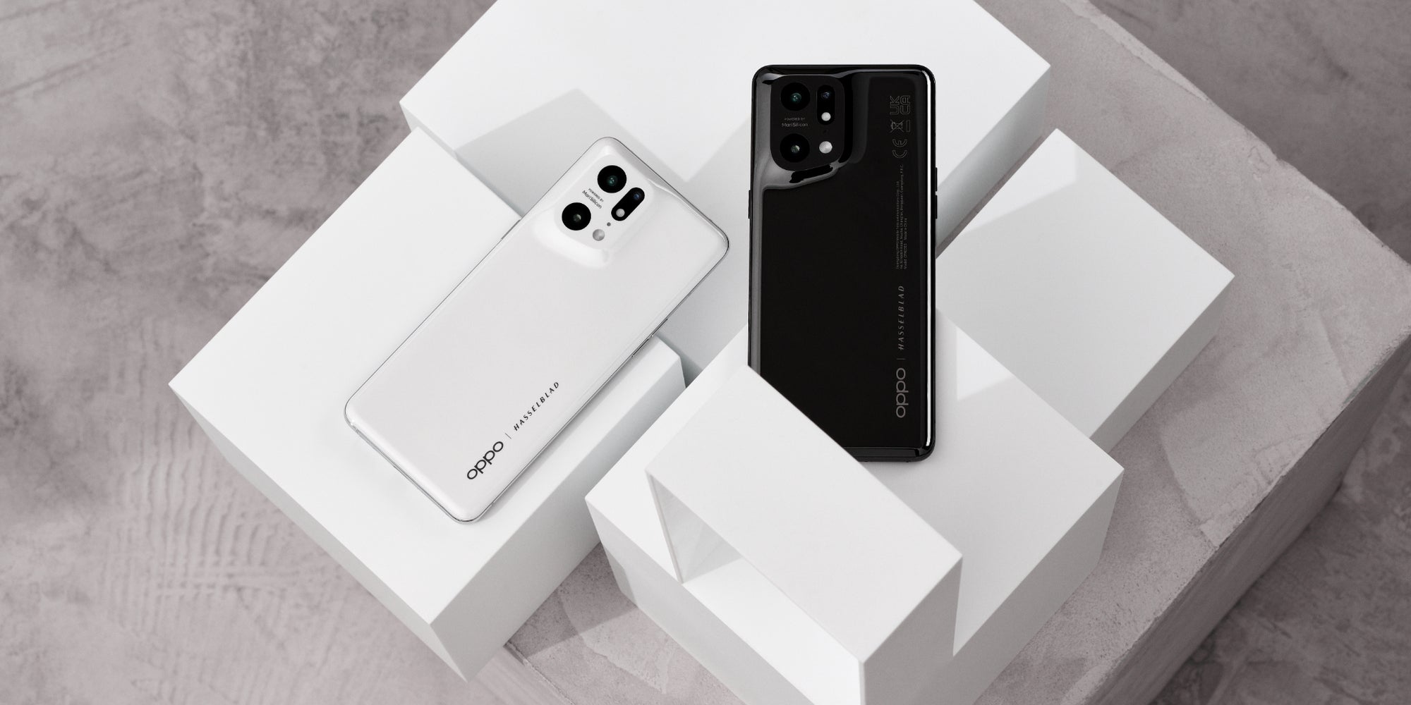 Retrouvez dès à présent le Find X5 Pro, nouveau fleuron d'OPPO et un concurrent de choc sur le marché des smartphones Android.
