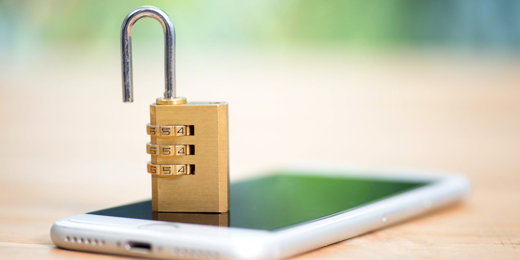 Découvrez comment accéder à nouveau à votre smartphone, qu'il s'agisse d'un iPhone ou modèle Android.