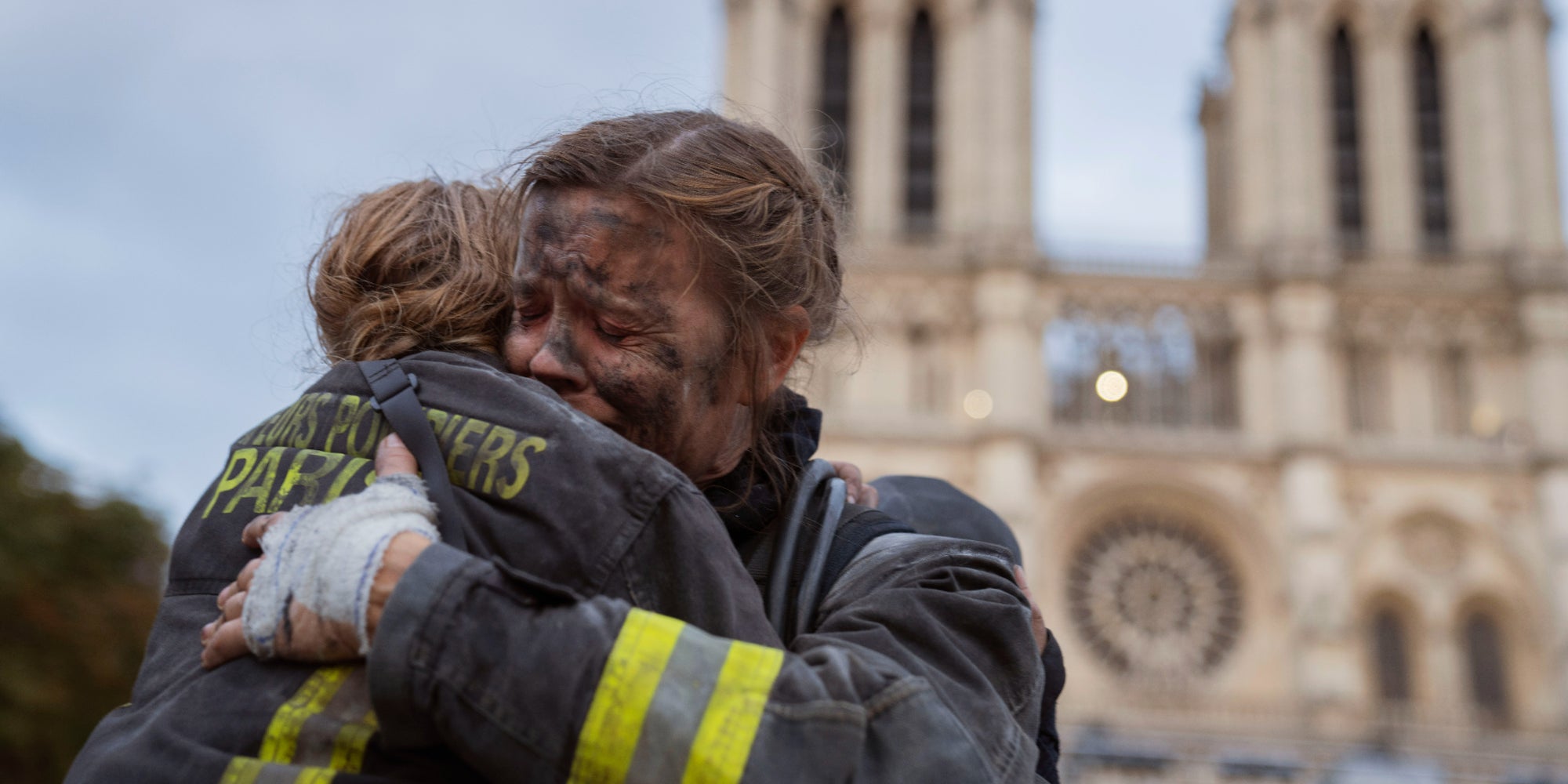 (Re)découvrez la série "Notre-Dame, la part du feu" sur Netflix