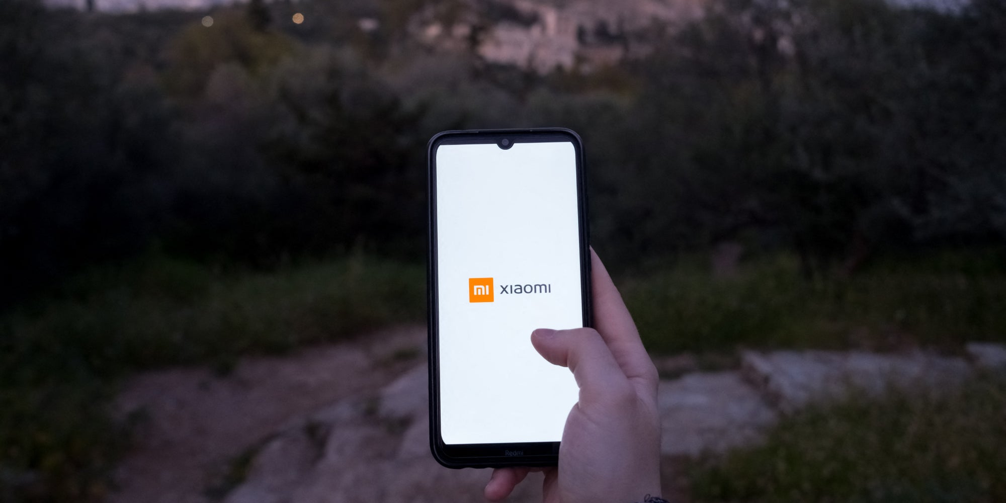 Le logo de Xiaomi, capturé sur un smartphone à Athènes (Grèce) en avril 2024.