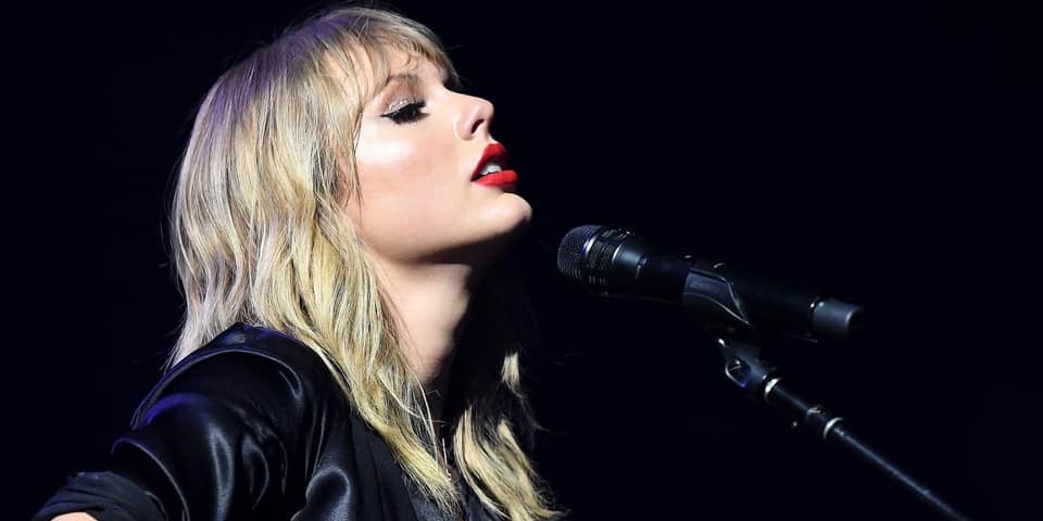 Taylor Swift : son nouveau clip The Man, extrait de son concert à Paris 
