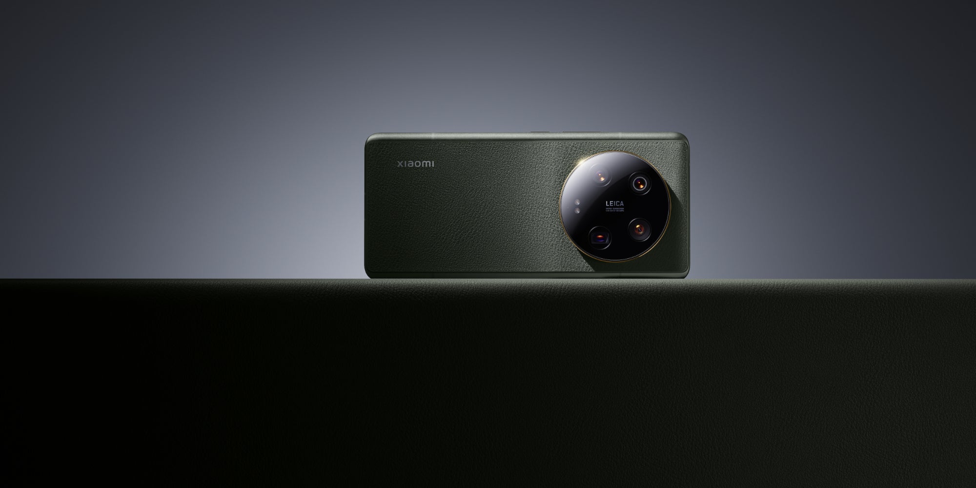 L'épatant Xiaomi 13 Ultra est arrivé en boutique chez SFR.