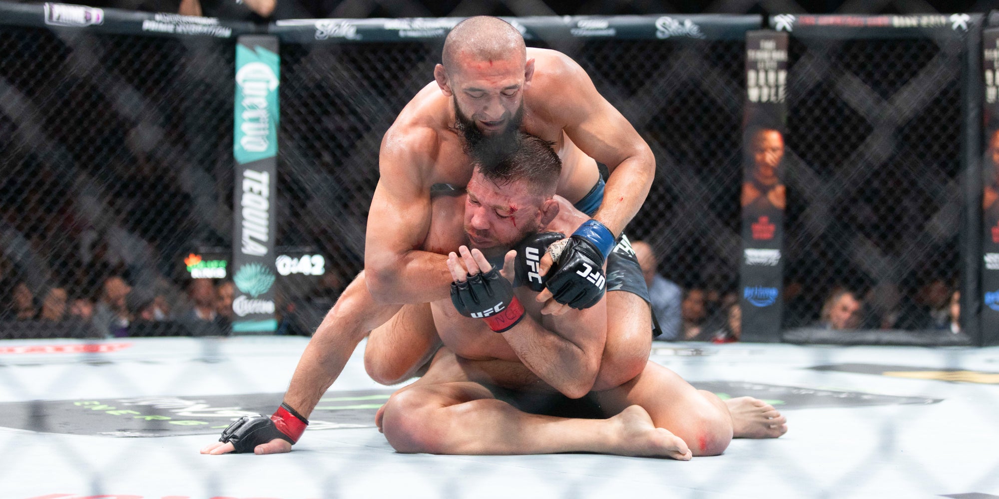 Khamzat Chimaev lors de son dernier combat face à Dricus du Plessis, le 16 août 2025 lors de l’UFC 319 au United Center (Chicago).