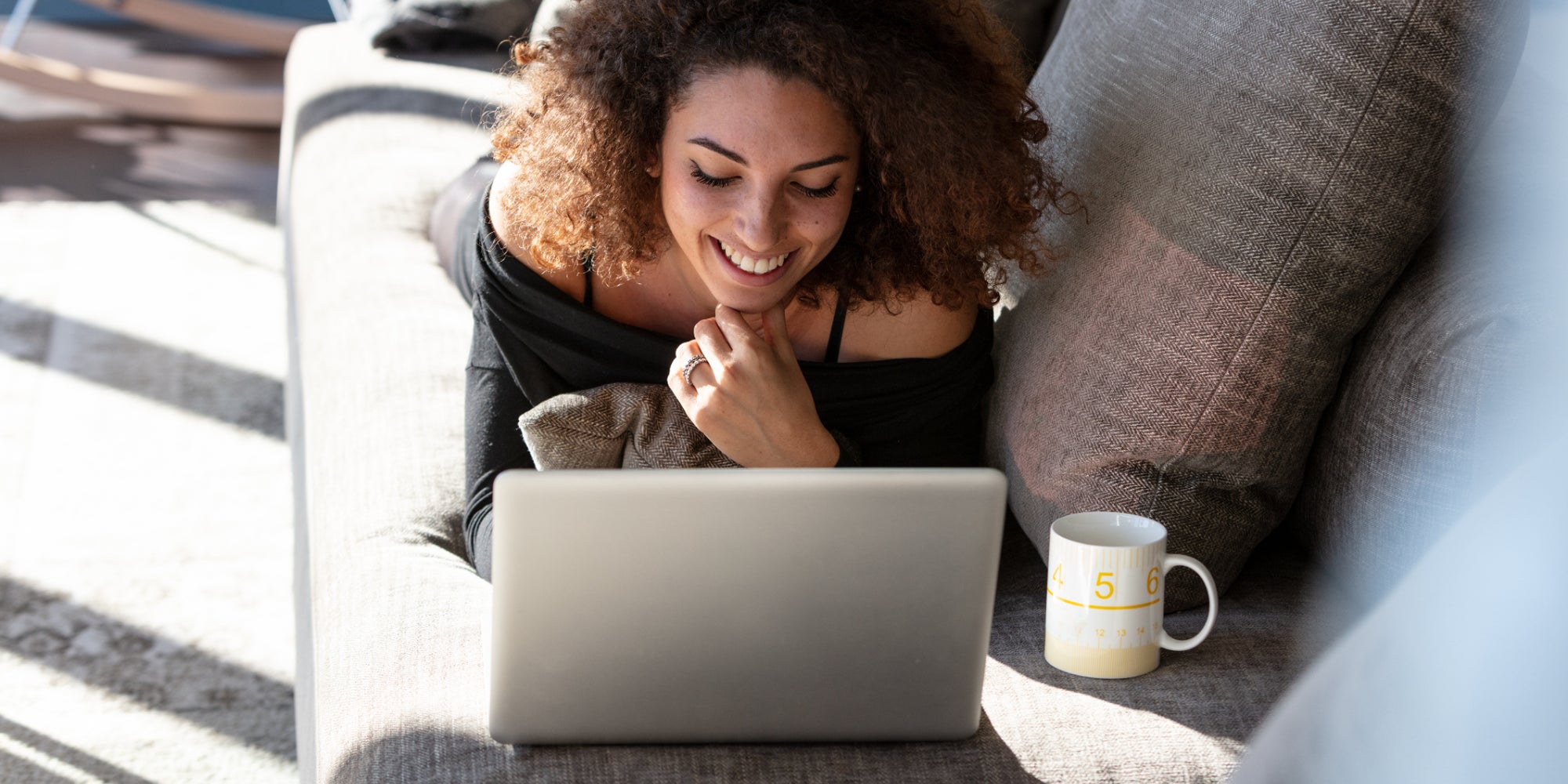 Profitez d'un débit 50 fois plus rapide que l'ADSL avec la Fibre de SFR.