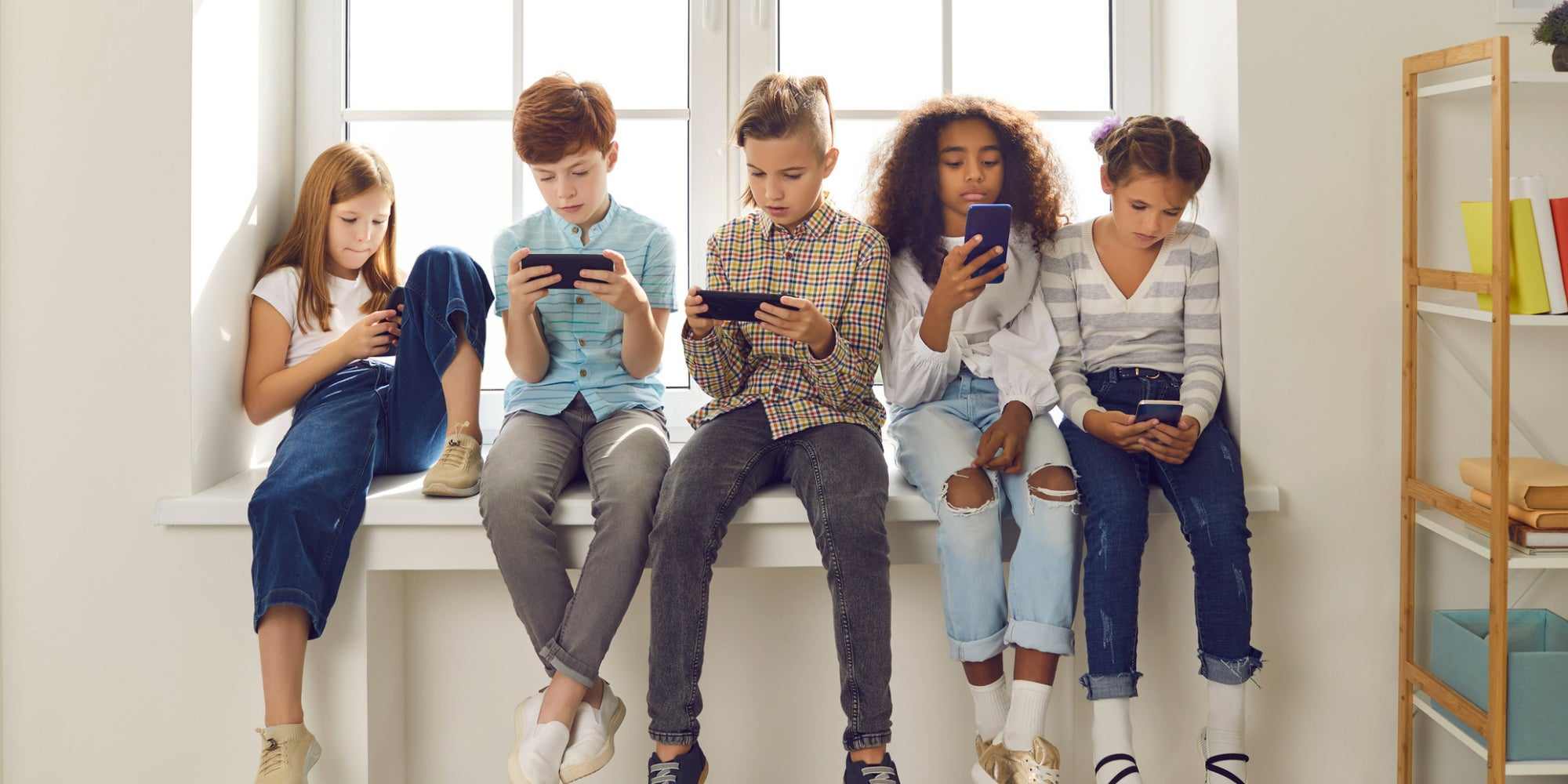 Découvrez le Pack 1er mobile de SFR, proposant des smartphones avec un forfait à petits prix pour votre enfant.
