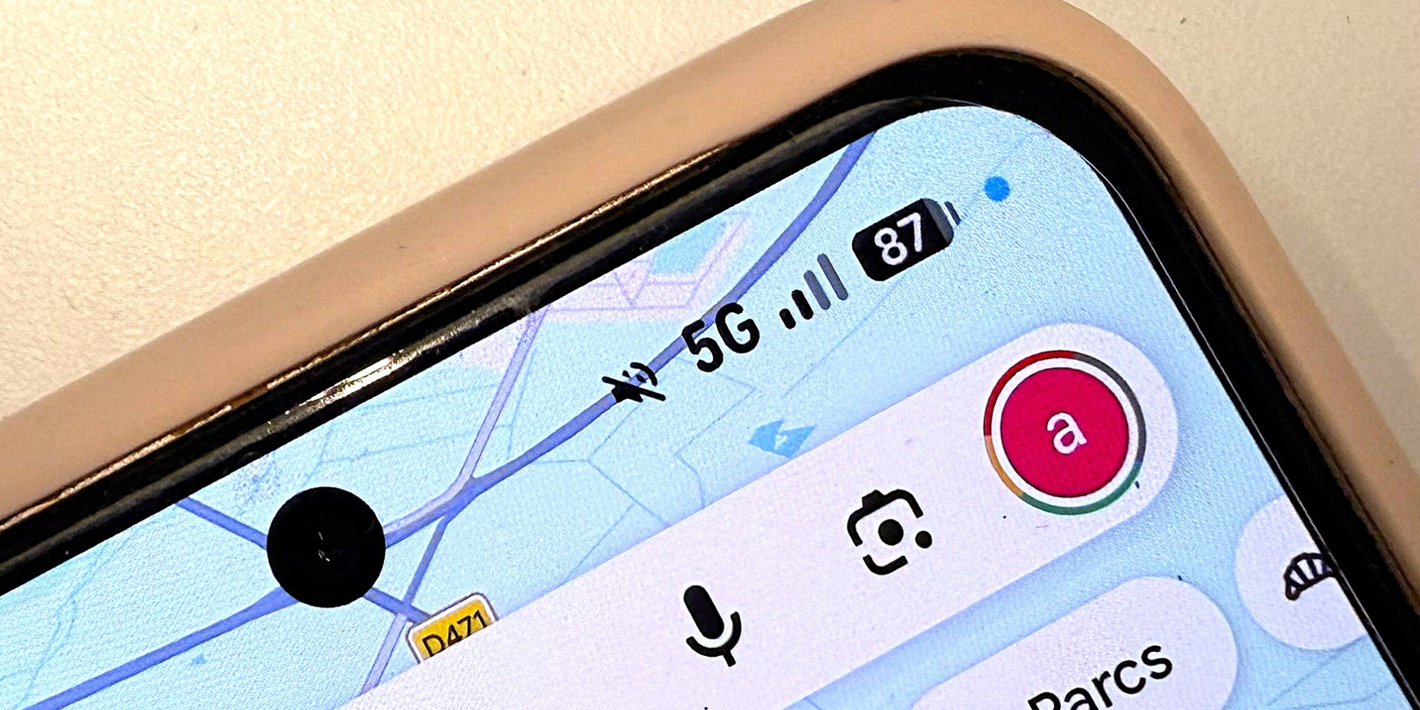 Que signifie cette lumière bleue sur votre téléphone ?