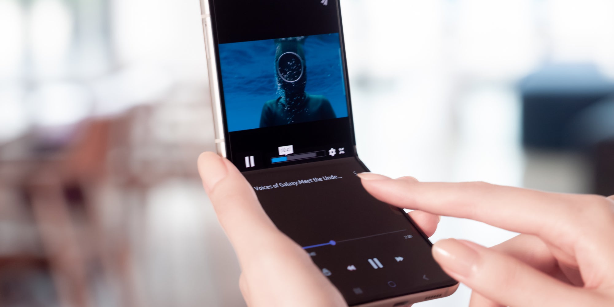 Le Samsung Galaxy Z Flip3 est parmi les premiers bénéficiaires de One UI 4