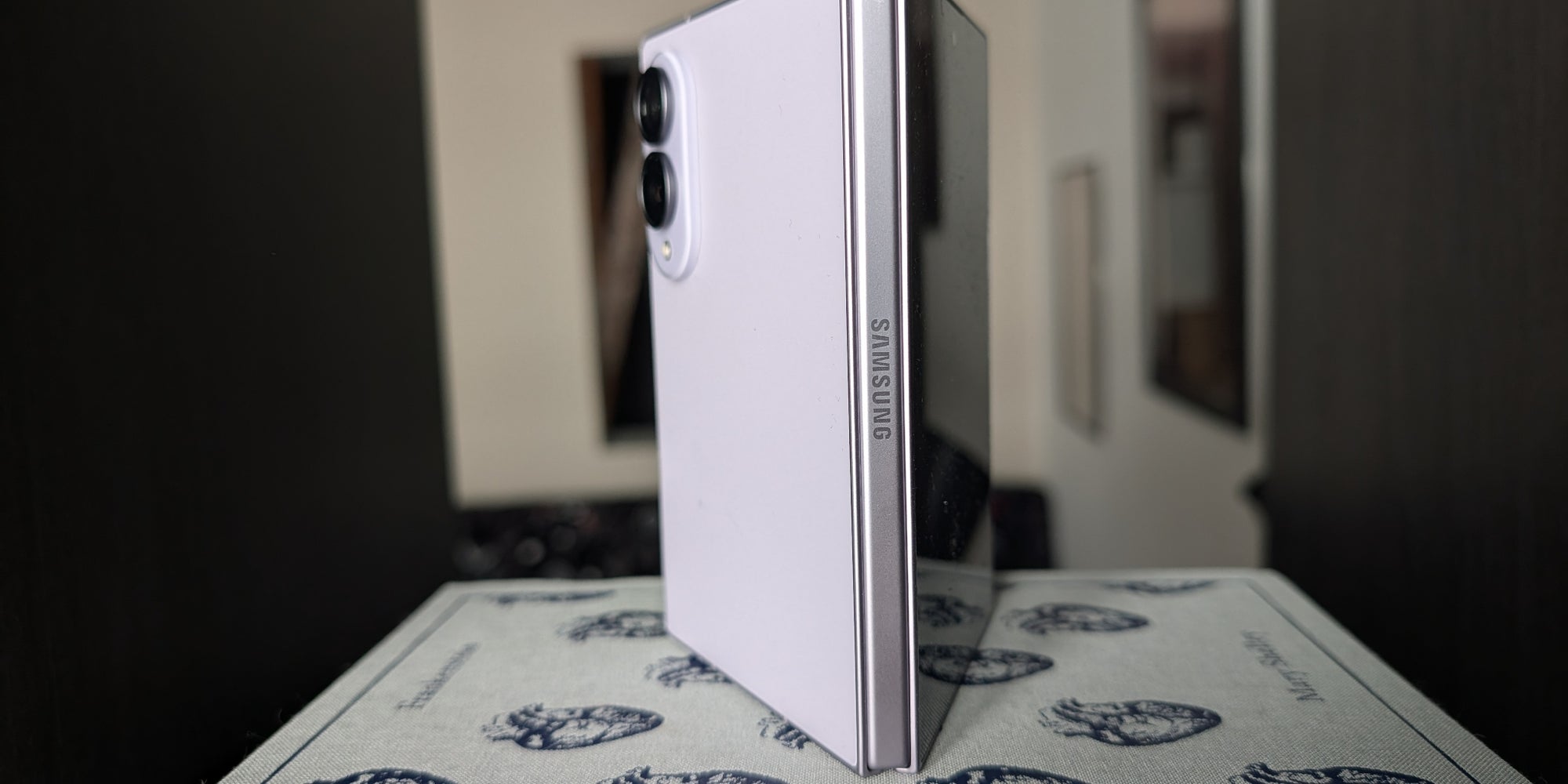 Le Galaxy Z Fold8, malgré sa finesse, est vraiment costaud