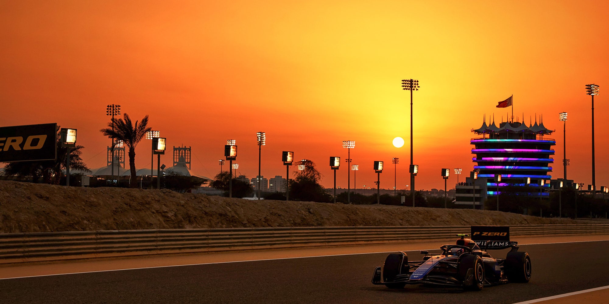 La monoplace de Logan Sargeant (Williams Racing) lors des essais sur la piste du GP de Bahreïn, à suivre ce 2 mars sur Canal+.