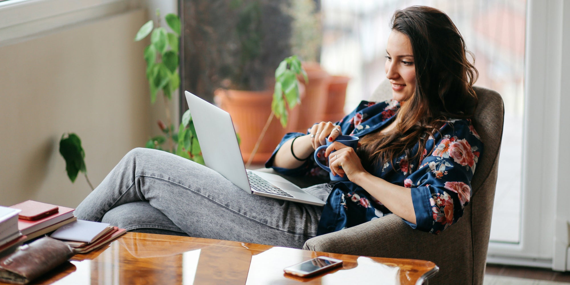 Vous avez besoin d'une bonne connexion Internet, mais pas forcément d'un décodeur TV ? Découvrez la nouvelle offre SFR Fibre Starter Internet + Téléphone.