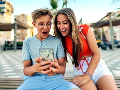 Seulement chez SFR : le partage de gigas en famille pour alléger la facture !