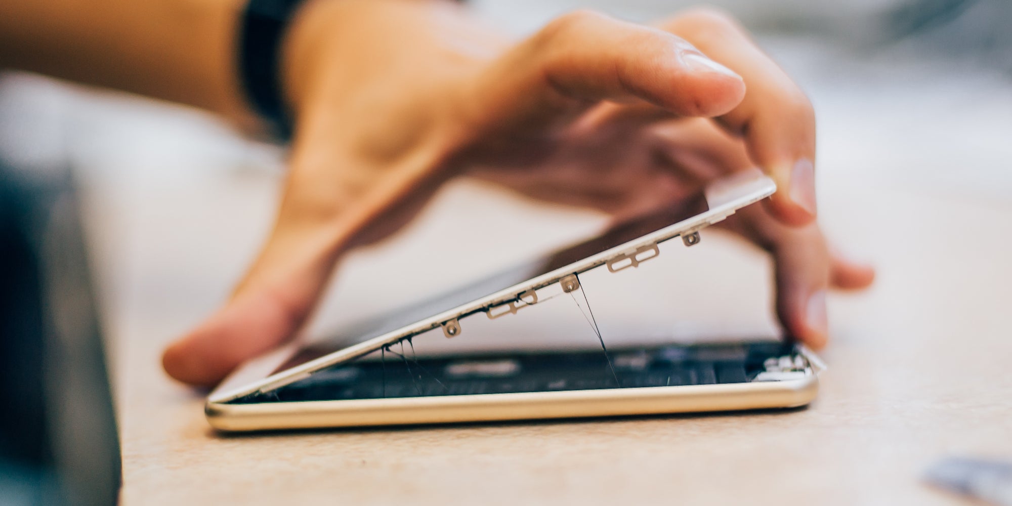 Jetons un œil à ce qu'il se passe à l'intérieur des smartphones...