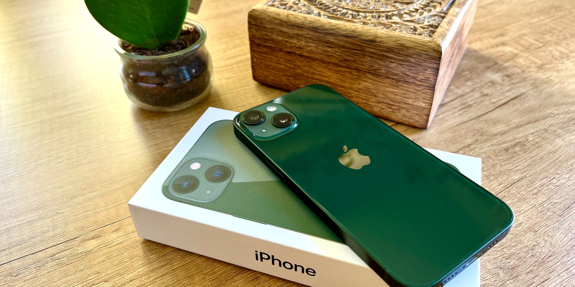 Les prochains iPhone 14 et iPhone 14 Max devraient utiliser la même puce A15 Bionic qui équipe toute la gamme des iPhone 13.