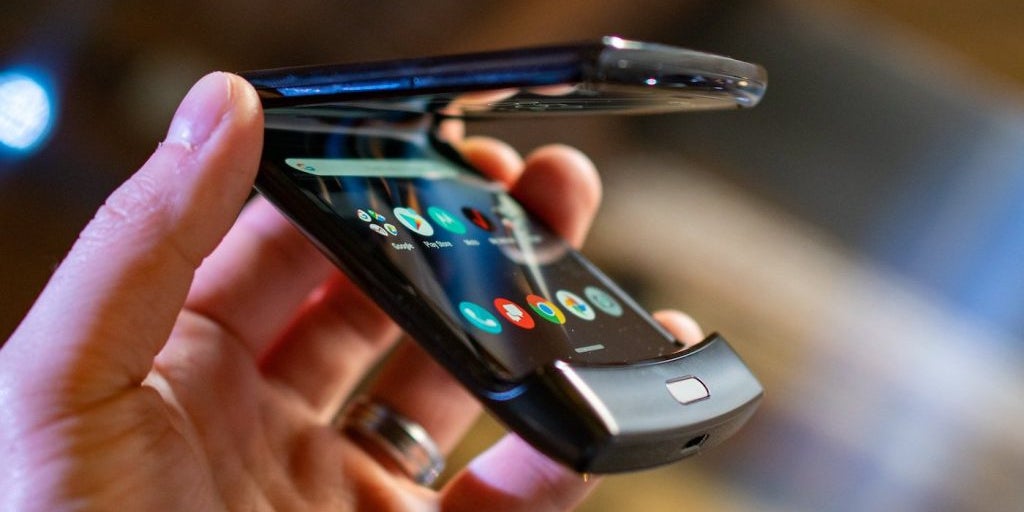 Le Motorola RAZR sera bientôt disponible en pré-commande.