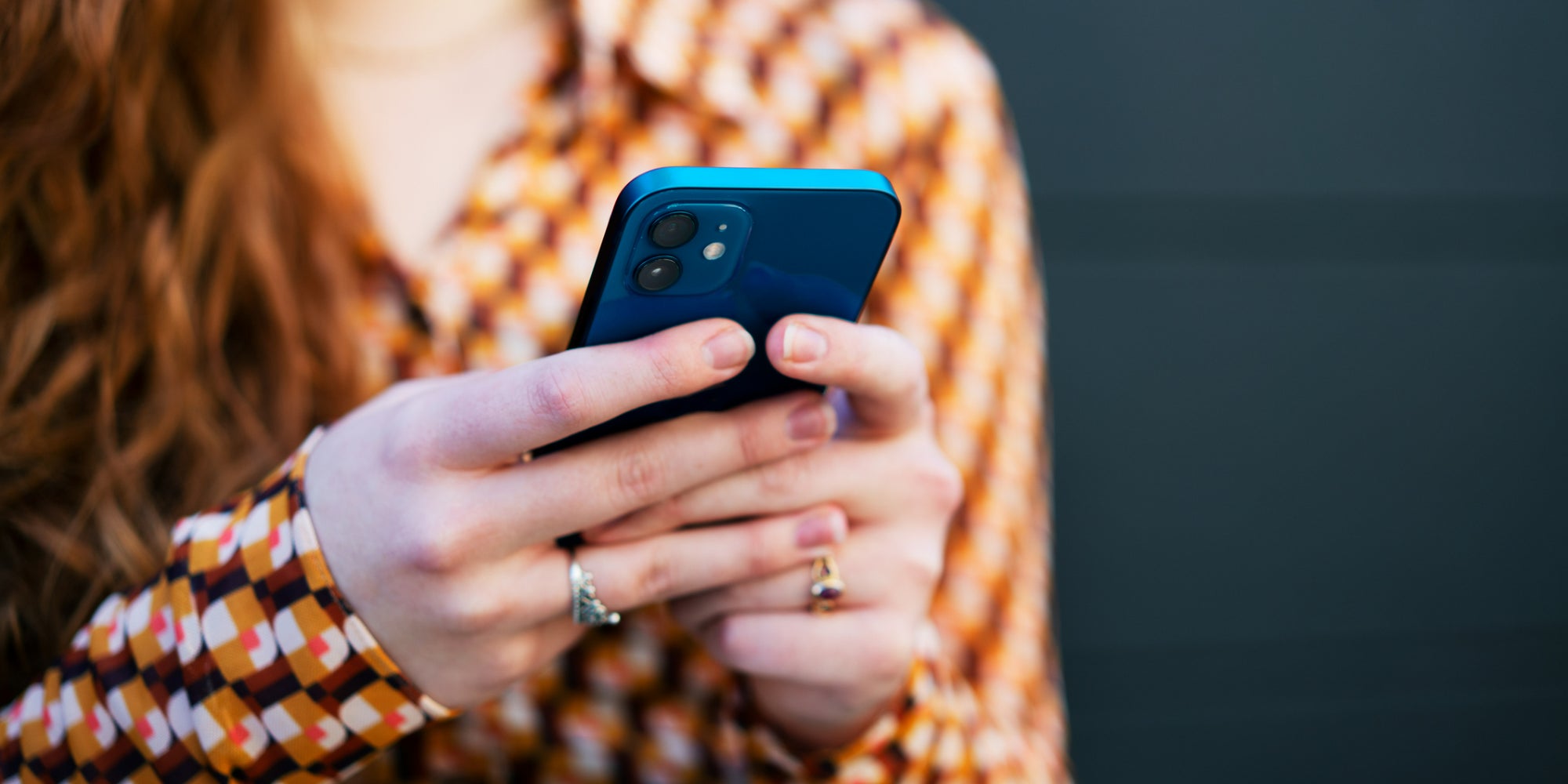 Vous troquez votre iPhone 12 pour un modèle plus récent ? Avant de l'échanger, veillez à bien le réinitialiser !