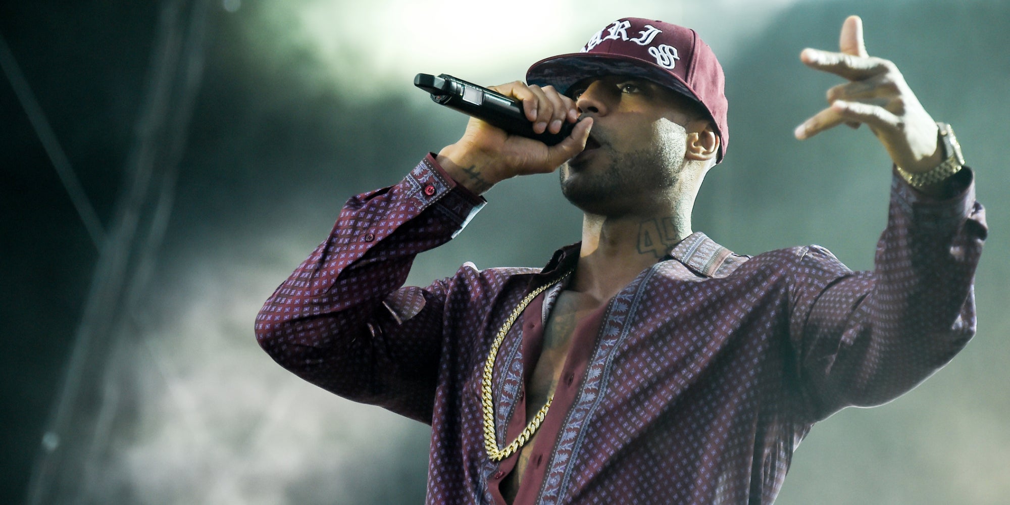 Le rappeur Booba sur la scène des Eurockéennes, pour la 29e édition du festival à Belfort, le 8 juillet 2017. 