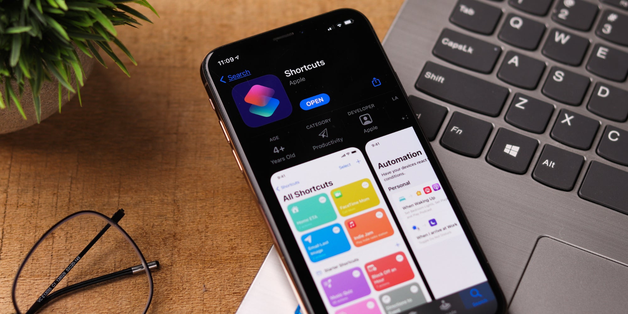 Entre autres raccourcis, vous trouverez certainement l'application "Raccourcis", justement, bien pratique...