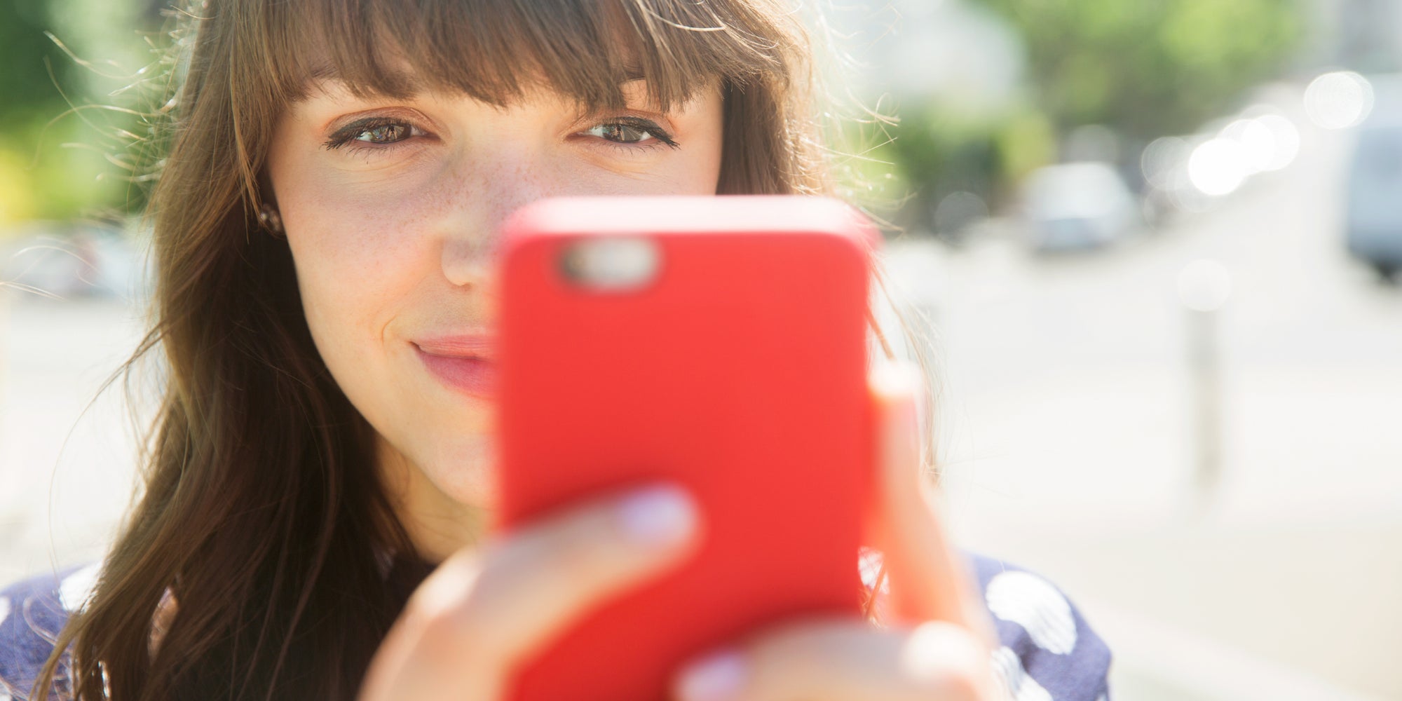 Ne cherchez plus quoi faire de vos anciens smartphones : avec la Reprise mobile, SFR propose de jolies remises !