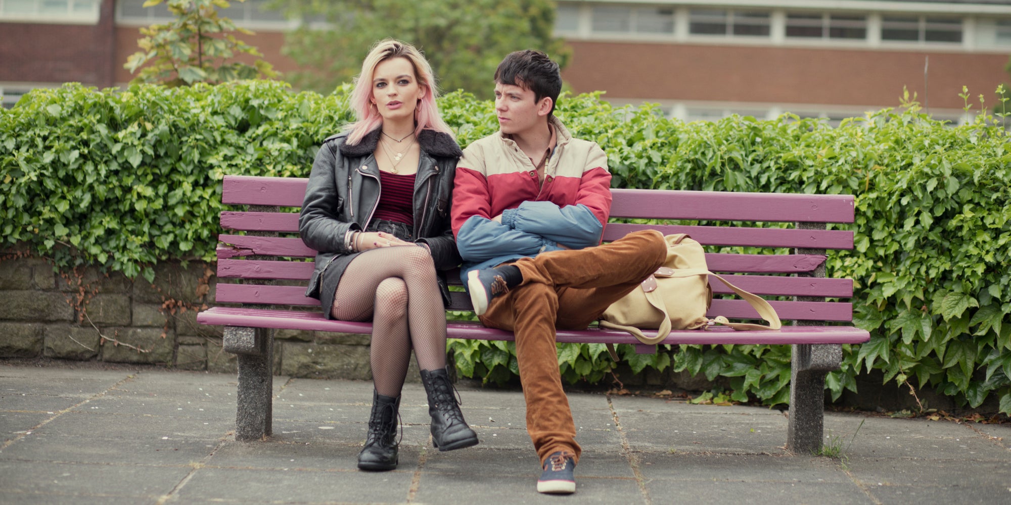 Otis et Maeve dans Sex Education sur Netflix.