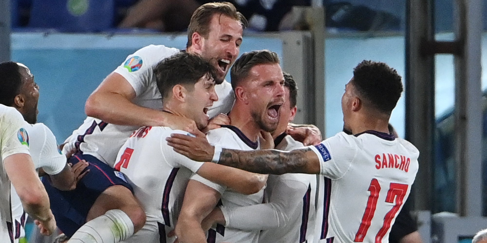 Les joueurs anglais célèbrent leur quatrième but contre l'Ukraine en quarts de finale de l'Euro 2020, le 3 juillet au stade Olympique de Rome, Italie