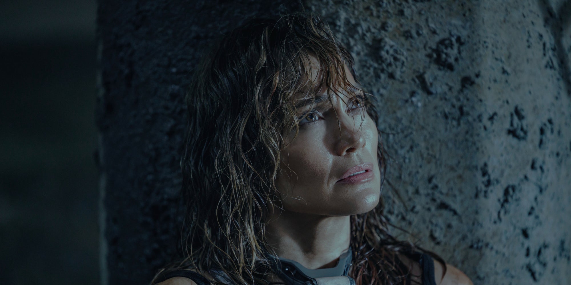 Jennifer Lopez est prête à sauver le monde dans "Atlas". 