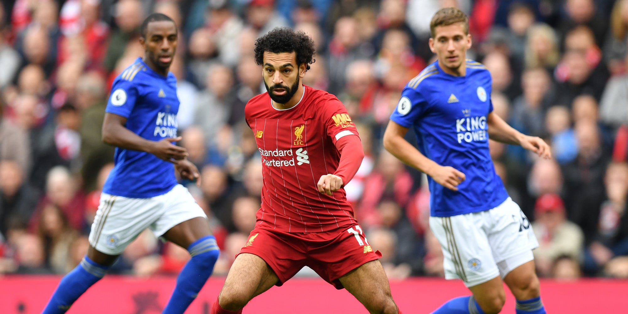 Salah face aux défenseurs de Leicester lors du match aller entre les deux équipes à Liverpool, le 5 octobre 2019